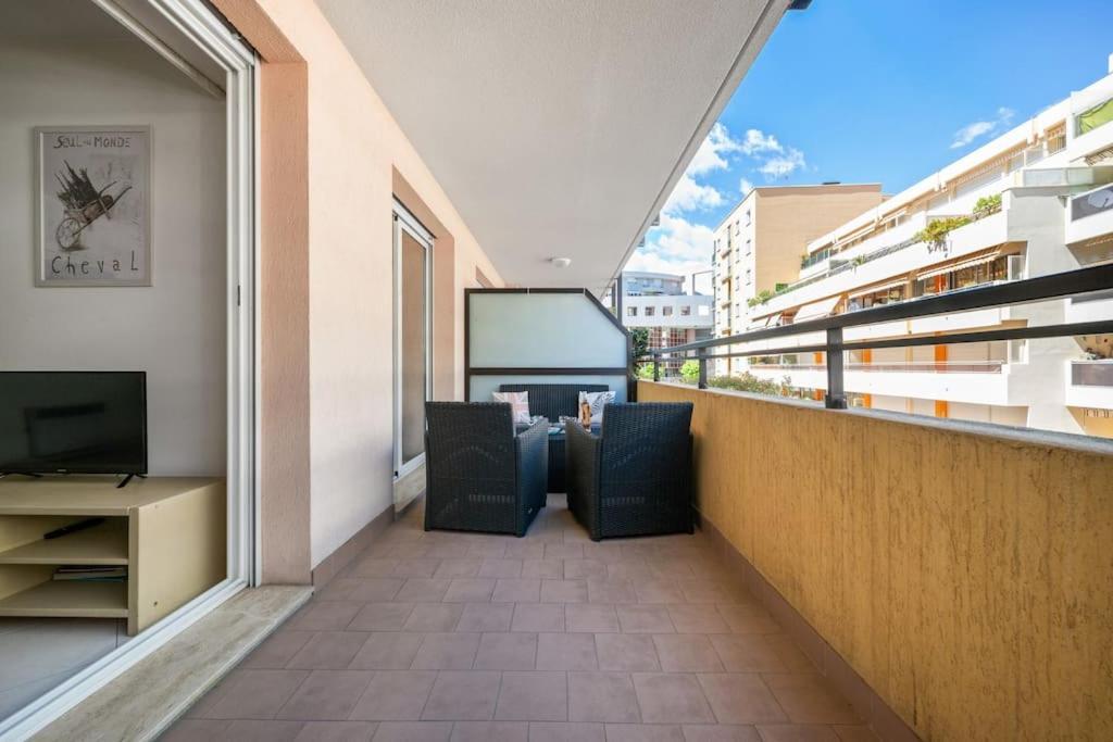 Palacio- Centre-Ville - Parking Prive - Proche Mer - Grande Terrasse 멍똥 외부 사진